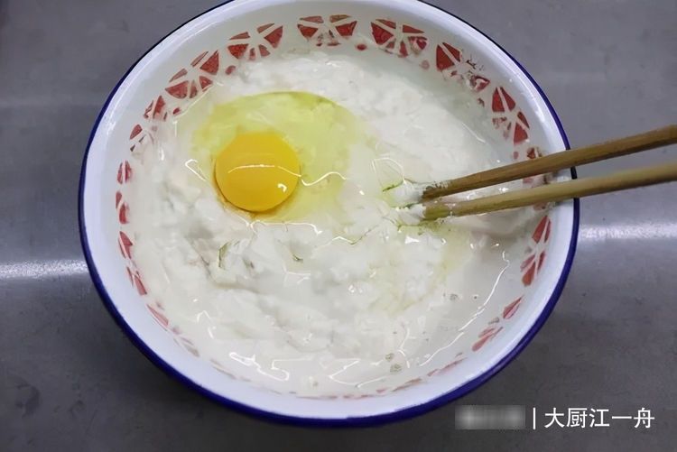 茄子|80岁老奶奶叫我茄子这样做,不炒不炖不过油,端上桌家人抢着吃