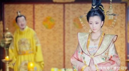 射箭|赵匡胤和弟弟射箭,弟弟一箭将嫂子射死,赵:弟弟射得好!