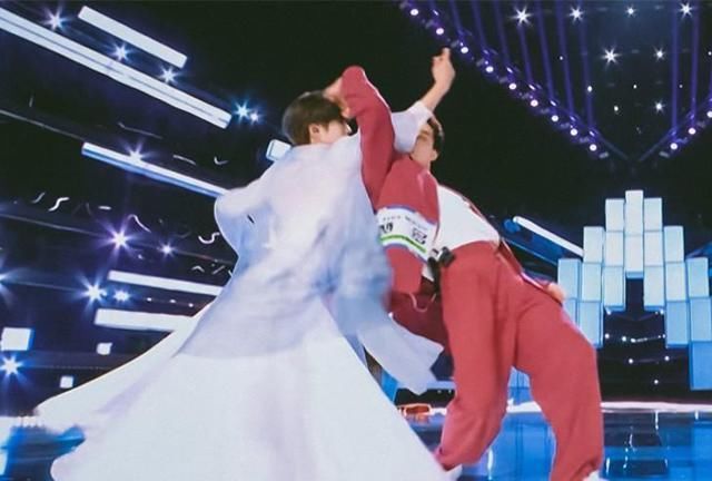 学员|创造营2021国际学员舞台“炸裂” 内圈学员不甘落后 内娱有救了