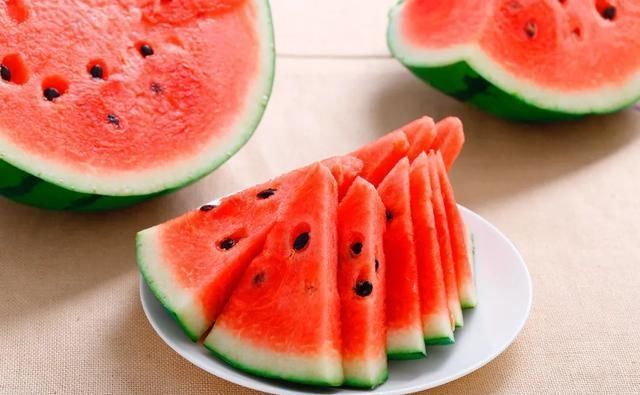 究竟|小暑,“上蒸下煮”,最热天气正在赶来“三暑”“三伏”究竟有啥联系