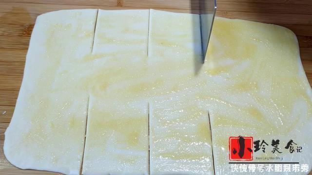 烙饼为什么发干发硬大多人以为用开水烫面,抹很多油,其实都错