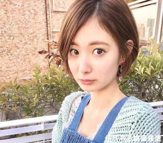 姑娘|圆脸姑娘,刘海这样剪才让你的发型更漂亮!