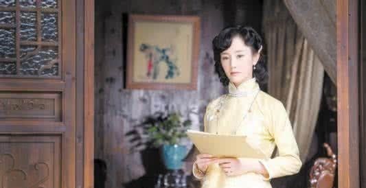 美人|才女出上联征婚:“王不出头谁做主”,才子对出下联抱得美人归