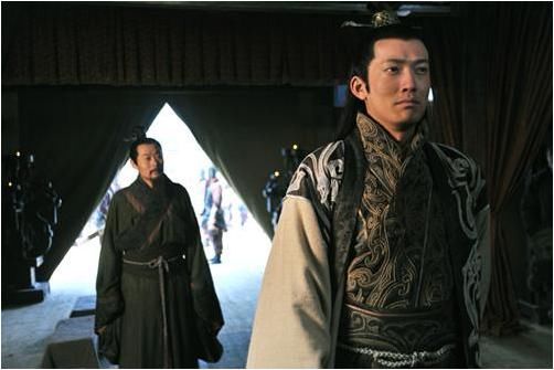 势力|在三国中，有三个比魏蜀吴还要强大的势力，为何都失败了？