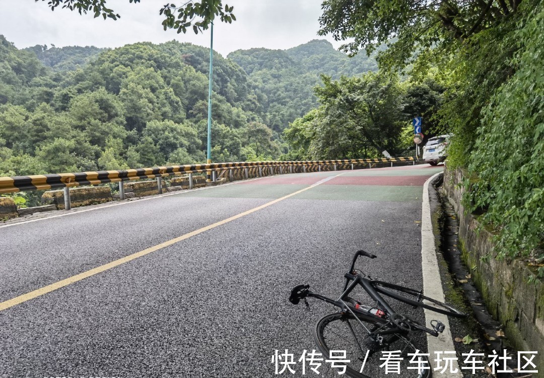 圣灯山|山城摩旅指南，这份跑山的快乐你值得拥有！