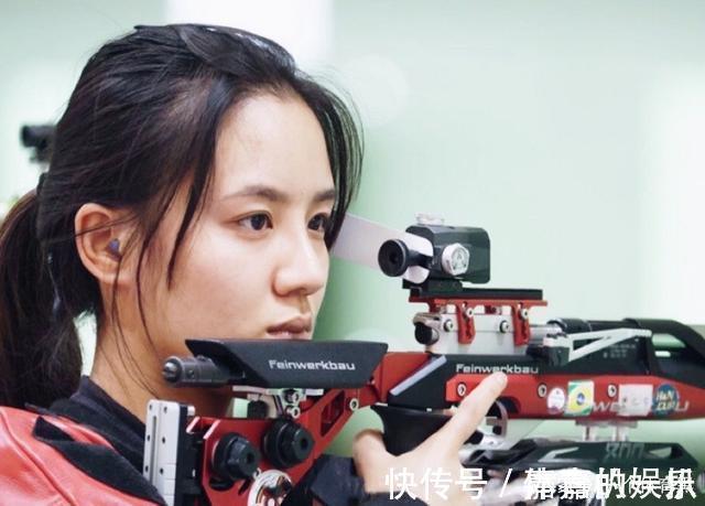 王梦洁|女排国手说不得?从唯金牌论到唯鼓励论,中国球迷何时能真正成熟