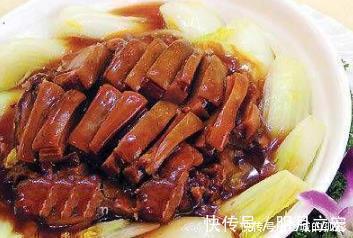 头晕头痛|颈椎差的人,多揉3个穴位,多吃3物,舒经活络、身体“轻如飞燕”