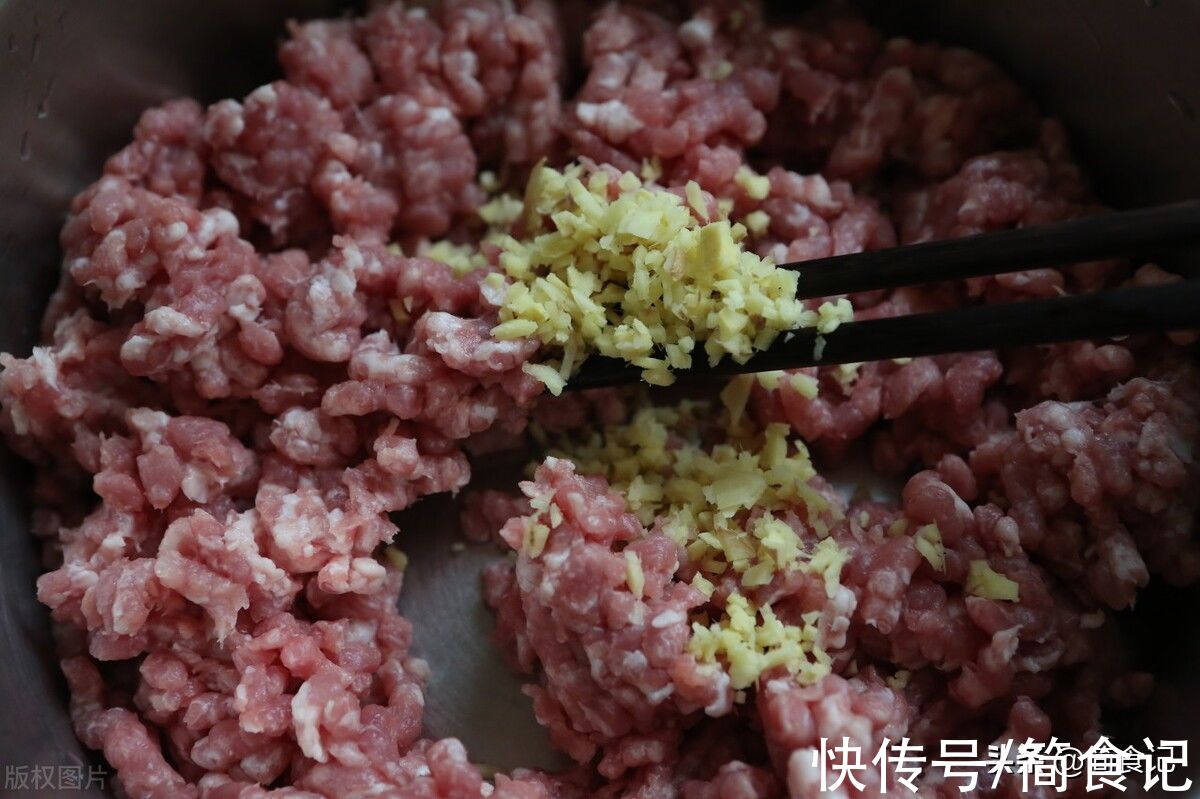 想要饺子馅好吃,牢记“3要3不要”!不管啥馅,都鲜嫩入味,超香