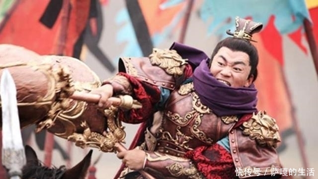 宇文成都|恨天无把,恨地无环,小说中李元霸真的一人锤死一百二十万大军?