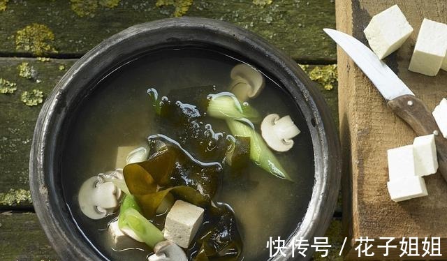 凉拌海带,海带炒肉丝,豆腐海带汤,有关海带的做法!