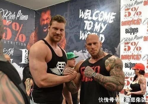 萝莉|荷兰巨兽健美界的第一身高, 谁和他同框总是有一种压迫感!