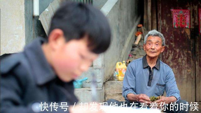 小儿子|年轻时,还以为''生一个,生两个都一样'',老了才知道,差距明显