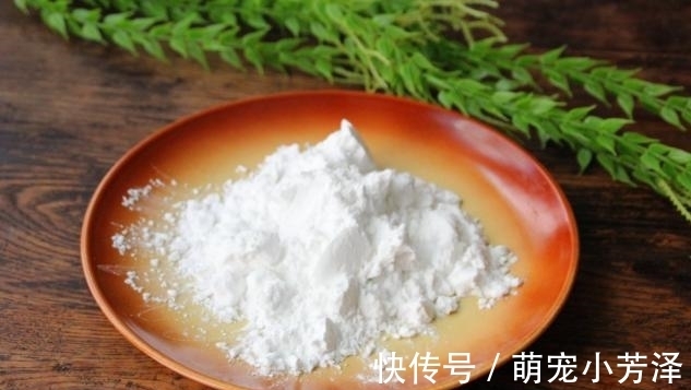 勾芡|淀粉和生粉有什么不同?大厨说:不要弄混了,放错了毁掉一锅菜