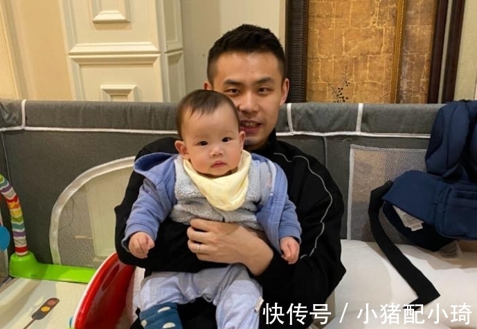 郭宇|国羽世界冠军夫妻全家福超温馨!奥运冠军亲爱子,前队友搞笑互动