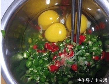 最下饭的快手菜! 3分钟就能出锅, 连吃3大碗饭都嫌少!