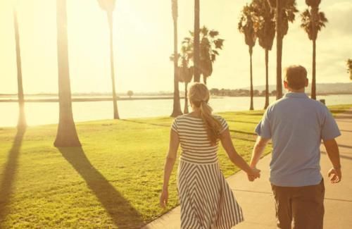 糖尿病人|“多走路”可以降糖?医生:日常牢记好3件事,或比走路要重要