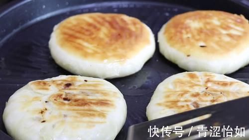 想吃这种肉酥饼不用买,方法跟比例告诉你,新手也能一次成功