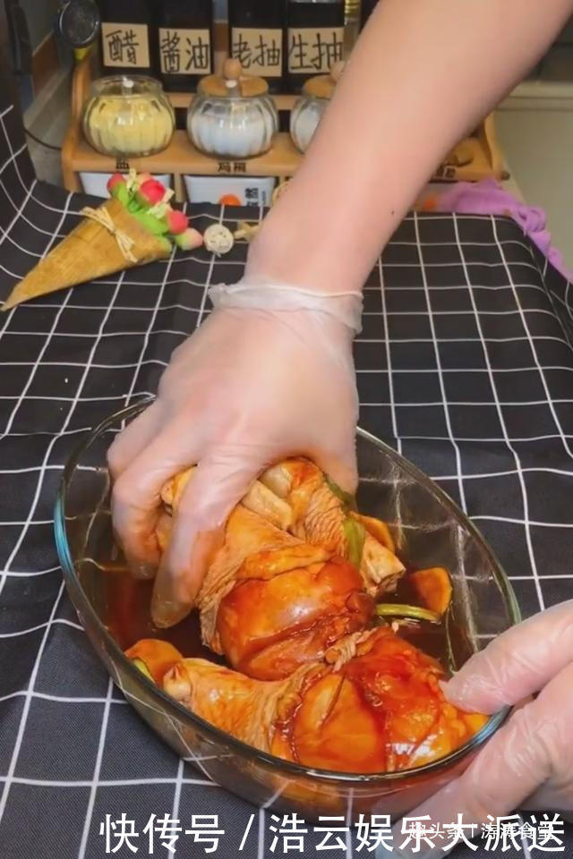 电饭锅|颜色红里透亮,肉质鲜嫩入味,做成后满屋飘香,超级诱人,煲鸡腿