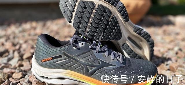 neo 最“固执”的跑鞋品牌,30年一直坚持物理缓震,依旧一致好评!