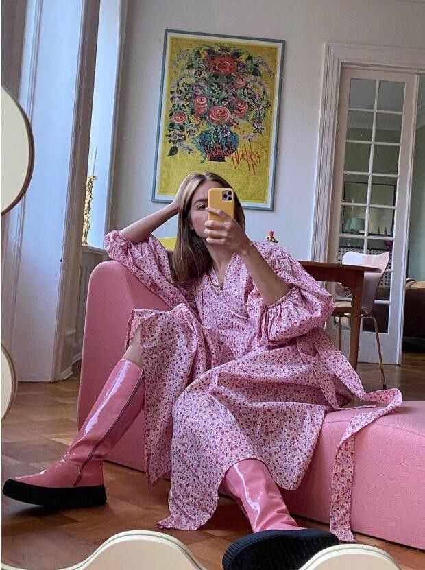 把亮色互搭毫无违和感 跟丹麦时博感受奇妙的色彩化学反应吧