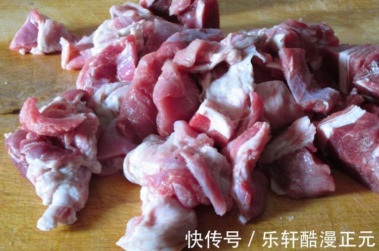 秋天|白萝卜和它是绝配，简单炖一炖，营养又滋补，秋天吃特养人