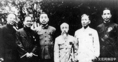 此人数学考了0分,其他都是满分,北大坚决不收,清华说:我要