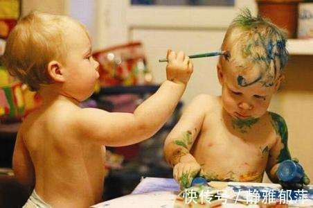 特征|什么样的孩子没有教养?这4个行为特征,有一个,父母就该注意了