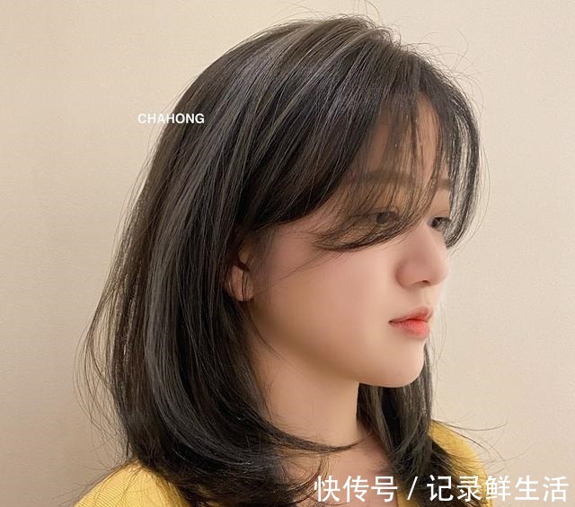 穿搭","m":"c4cf322434381188dca137cd8856870d35ae357","nlabel":"stat_3045611159:zm.news.so.com:54+N5oOc5Lul5b6A55qE57yY5YiG5LiO5oSf5oOF,pageType_zmt,glevel_3","ntag":"tfashion;sfashion_时尚;kfashion_1:穿搭;kfashion_1:打底裤;c