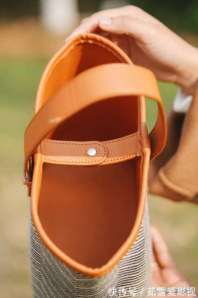 鱼骨纹|别再背烂大街的包了,2021气质又时髦的包包长这样