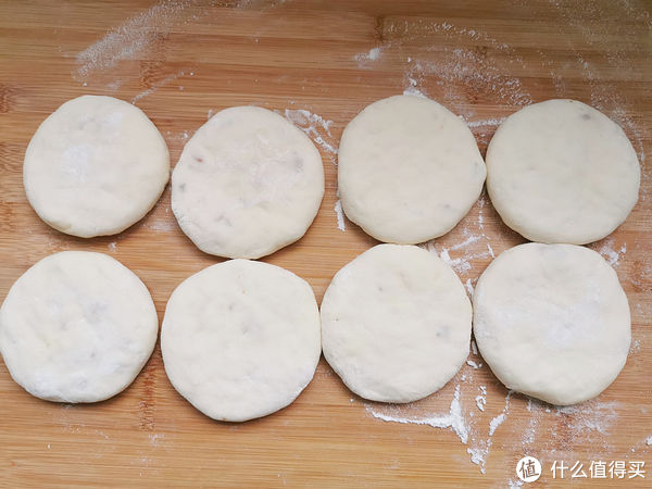 做馅儿|秋天吃早餐，孩子迷上了这小饼，比馒头包子简单，多吃不长肉