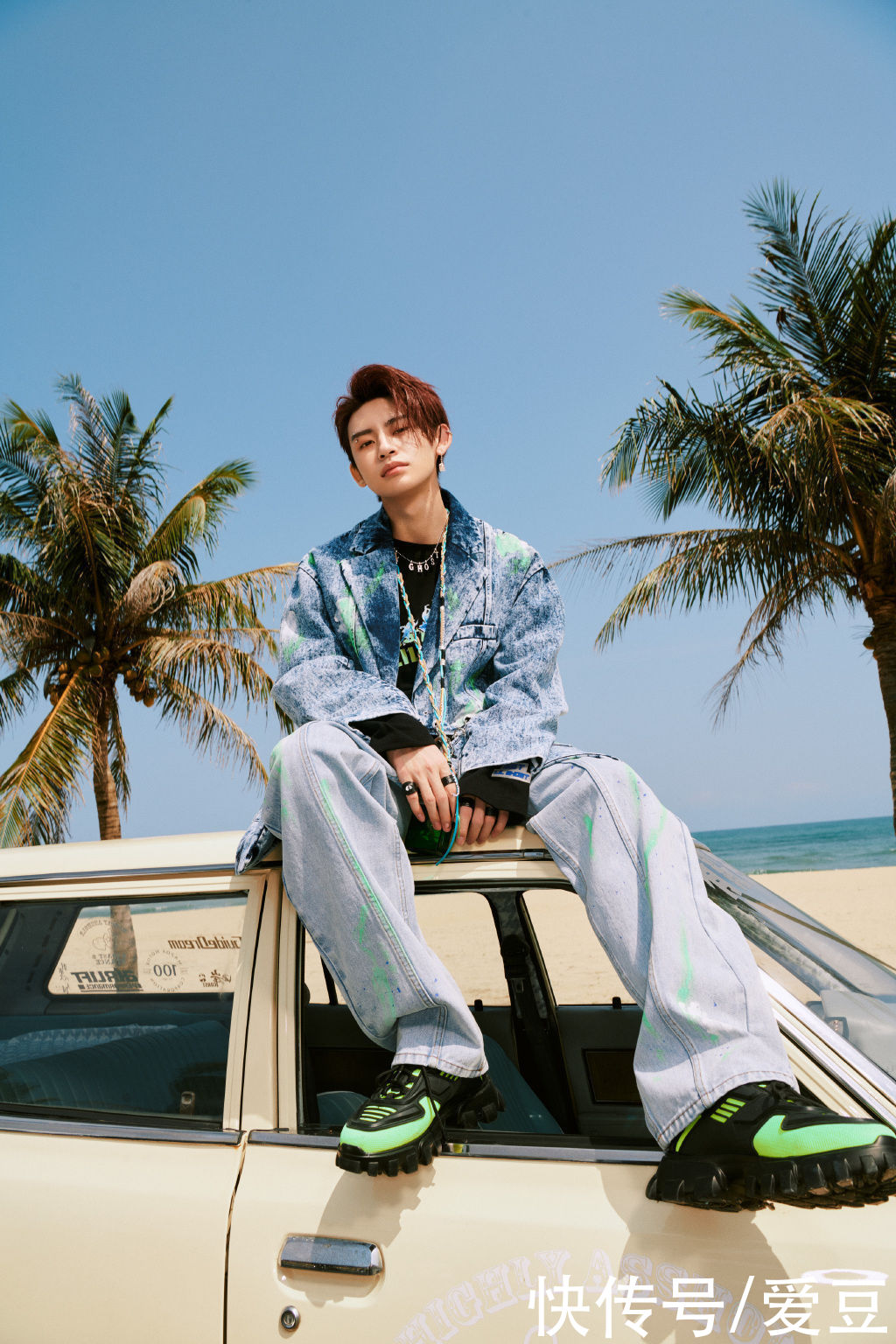 曙光|210731 穿越黑暗,得见曙光 小鬼BEASTER秋季联名新品大片公开