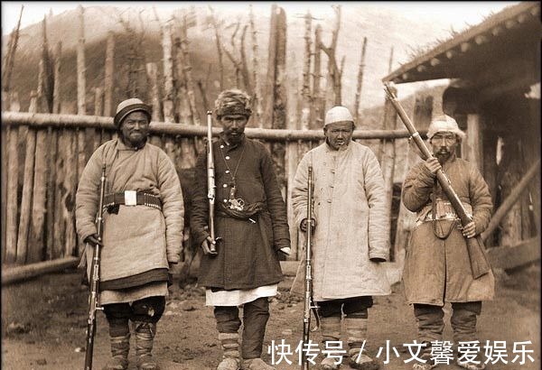 清末!小小老照片:6张图片展示清末农村,图4的村落还有保安!