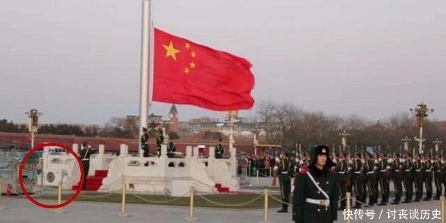 天安门升旗台下,为什么装了一个空调?退伍升旗手说出实情!