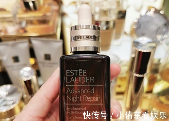 保湿|女生到了一定年龄,这些抗老护肤品吃土也要用,显年轻不止一点点