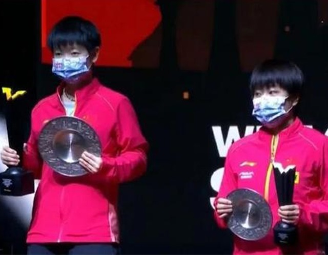 国乒队|国乒回归再获特殊待遇！王楠举动温馨有爱，无愧“国乒娘家人”