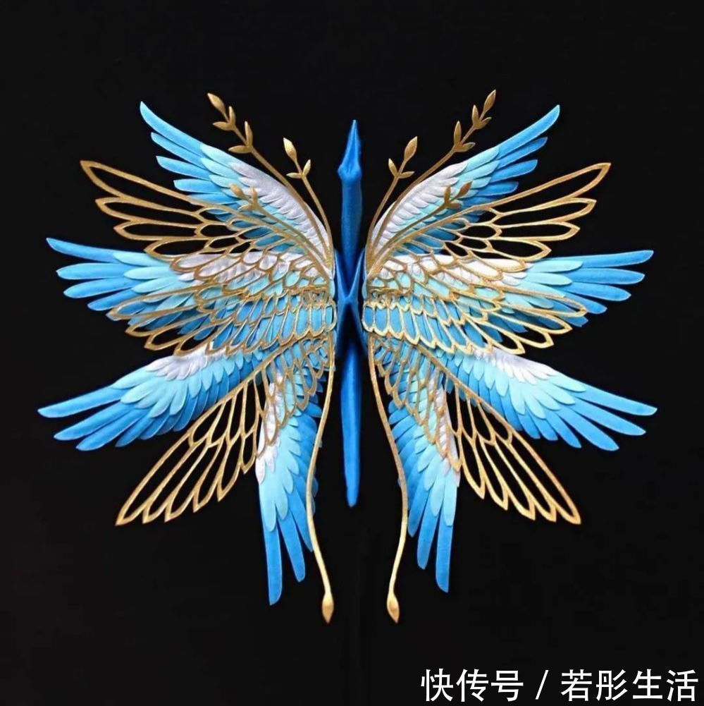 翅膀$抑郁小哥把一只2毛钱的千纸鹤折成了我买不起的样子,不但病好了还年入百万