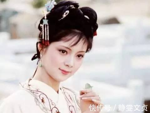 宝姐姐$贾宝玉离家出走后,薛宝钗会为贾宝玉守寡吗她的词告诉我们答案