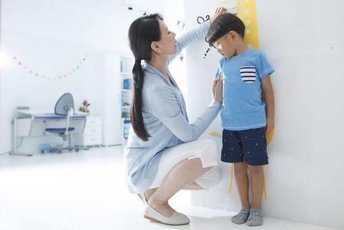 热爱运动|孩子身高长到几岁才算“定型”?医生:到这岁数,是高是矮就定了