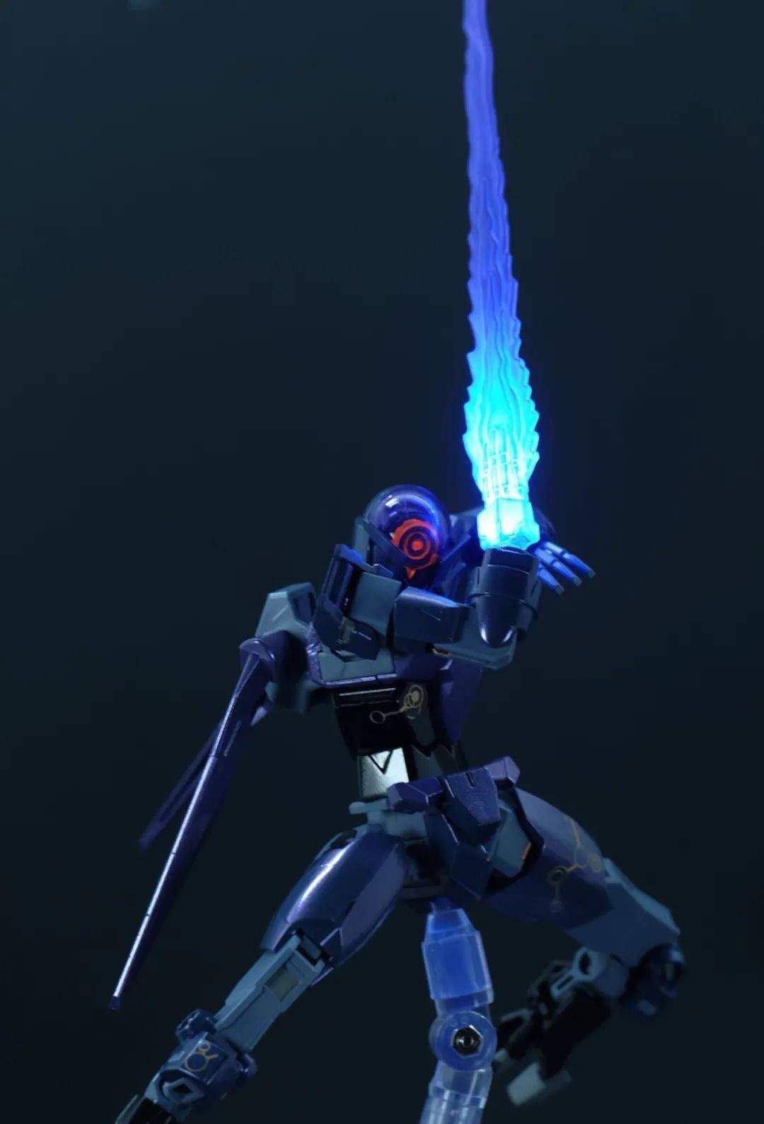 创形者|这组合有意思!亚尔斯核心高达+仿夜莺装甲