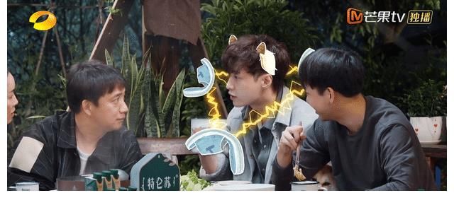 孙红雷|张艺兴不怕得罪黄渤孙红雷，彭昱畅很会端水，两人情商都不低！