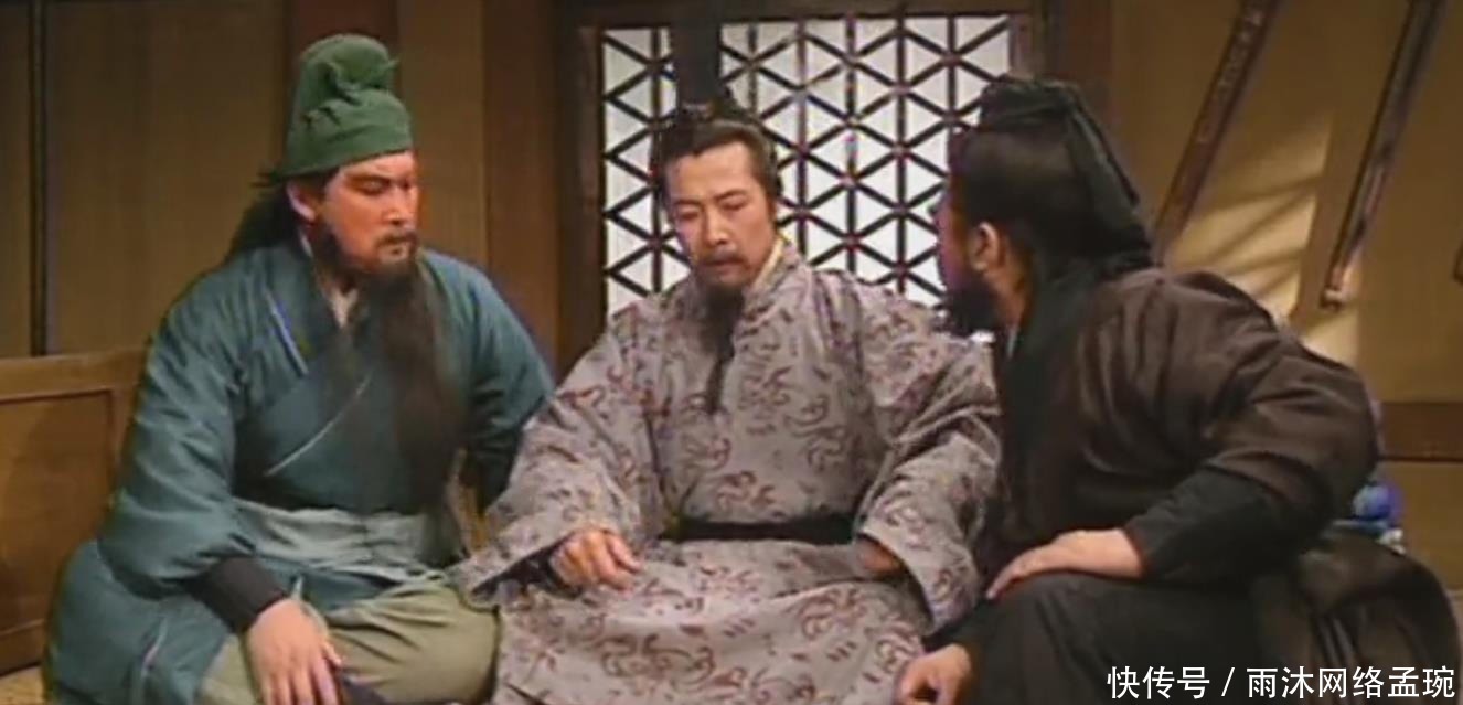 诸葛亮并为|蜀汉有三个人可与诸葛亮争夺丞相之位,关羽是不是最有力争夺者?