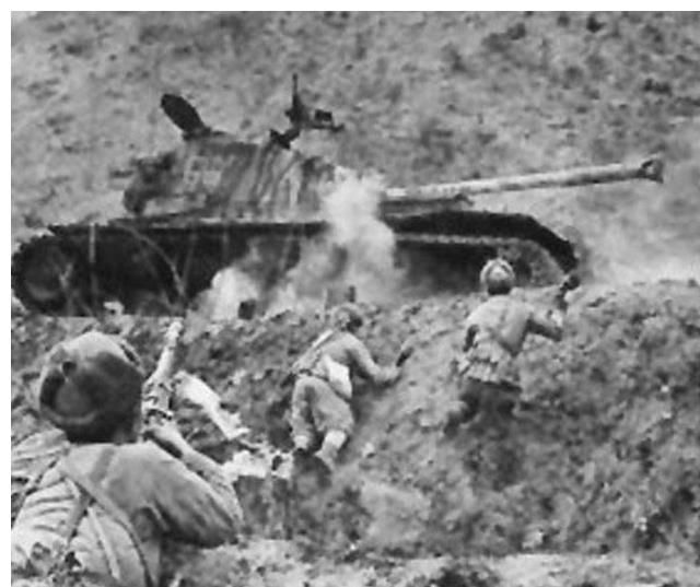 绿色|英军战俘：我们害怕志愿军三样东西，冲锋号、迫击炮和绿色激光