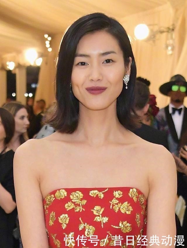 你的脸型适合短发还是长发3大维度解析,适不适合一看便知