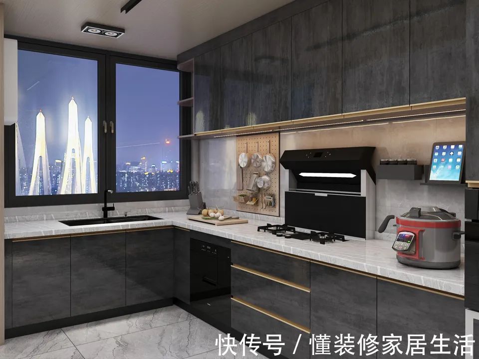 新色|轻奢与极简的完美融合，这套4房两厅将引领2021潮流