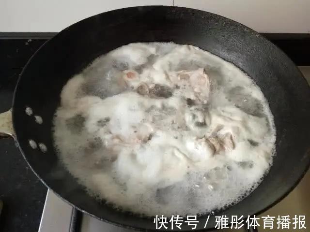 白醋|熬骨头汤时,用冷水还是热水?5星级酒店大厨告诉你内幕