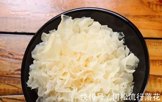 秋燥|白露后,这白色食物要常吃,胶质满满,防燥防秋凉,全家健康度秋!