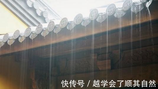 句句|一首别具一格的宋词,只字未提“雨”,却句句有雨声