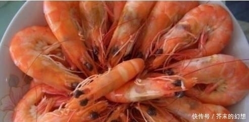 白灼虾|水煮白灼虾，直接丢锅里煮是大错特错少了这1步，虾肉又老又腥