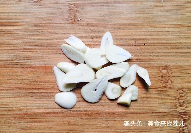 红苋菜|小暑过后，这菜被称为“金不换”，3元1把，清热解暑气，要常吃