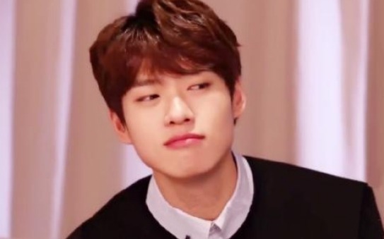 他被称“综艺王”,一年参加多档综艺,无戏可拍后回家继承家产